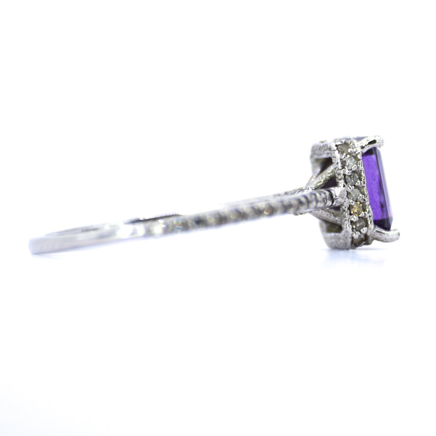 0.90 cts Natural Diamond - Baguette Amethyst 2cts. - Platinium