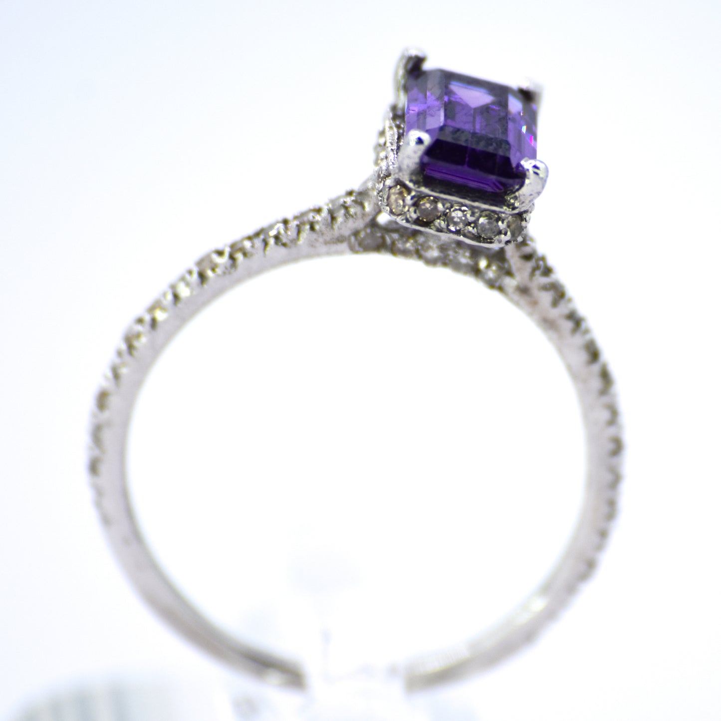 0.90 cts Natural Diamond - Baguette Amethyst 2cts. - Platinium